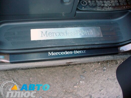 Накладки на пороги Mercedes Vito (W639) 2003- (Premium) карбон
