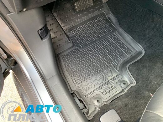 Автомобільні килимки в салон Mitsubishi Outlander 2017- PHEV (Avto-Gumm)
