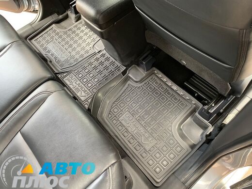 Автомобільні килимки в салон Mitsubishi Outlander 2017- PHEV (Avto-Gumm)