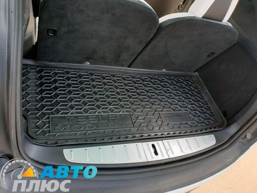 Автомобильный коврик в багажник Tesla Model X 2016- короткий (Avto-Gumm)
