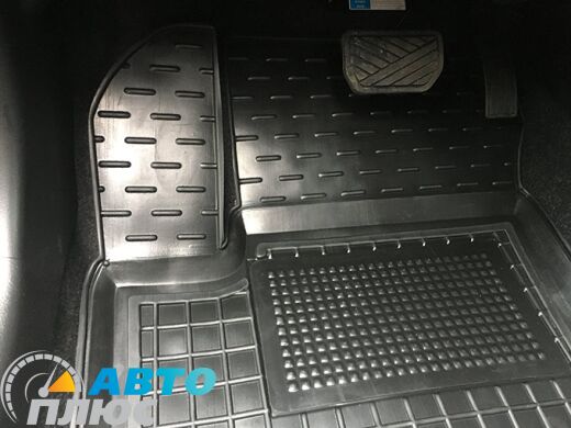 Автомобильные коврики в салон Suzuki SX4 2013- (Avto-Gumm)