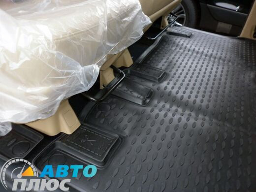 Коврики в салон автомобиля Hyundai H1 2007- (3 ряда) (Novline)