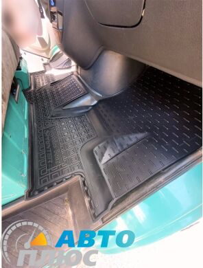 Автомобільні килимки в салон Mercedes Sprinter (W905) 2000-2006 суцільний (AVTO-Gumm)