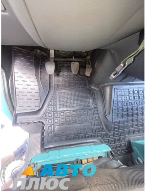 Автомобільні килимки в салон Mercedes Sprinter (W905) 2000-2006 суцільний (AVTO-Gumm)