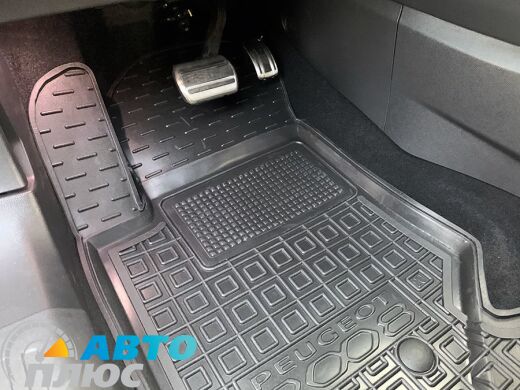 Водительский коврик в салон Peugeot 2008 2020- (Avto-Gumm)
