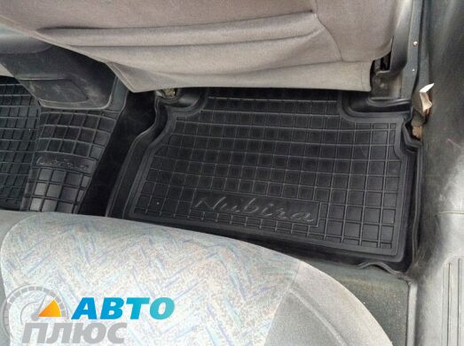 Автомобильные коврики в салон Daewoo Nubira 1997- (Avto-Gumm)