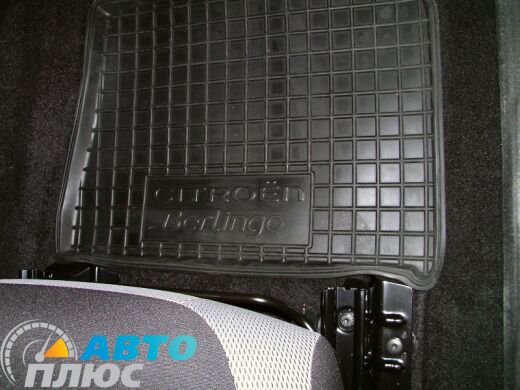Автомобильные коврики в салон Citroen Berlingo 08-/Peugeot Partner 08- (Avto-Gumm)