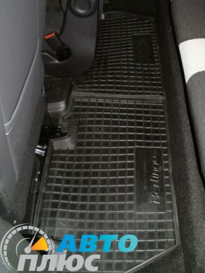 Автомобильные коврики в салон Citroen Berlingo 08-/Peugeot Partner 08- (Avto-Gumm)