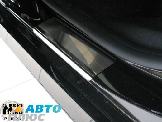 Накладки на пороги Renault Fluence 2009- (Premium)