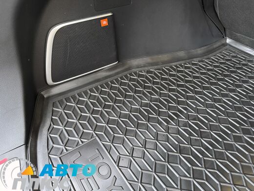 Автомобильный коврик в багажник Toyota Venza 2020- (AVTO-Gumm)