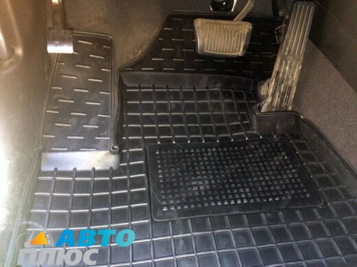 Водительский коврик в салон Hyundai Santa Fe 2010-2012 (Avto-Gumm)