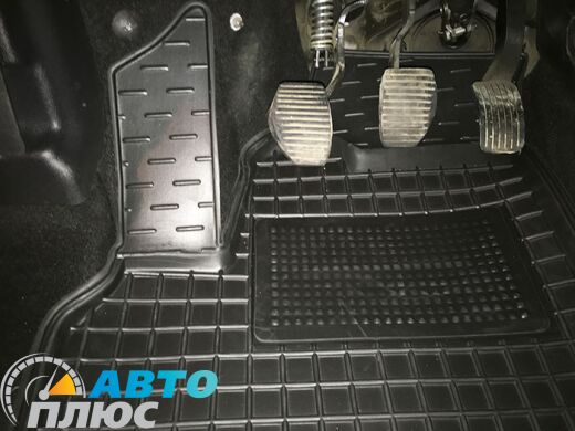 Автомобильные коврики в салон Citroen Berlingo 08-/Peugeot Partner 08- (Avto-Gumm)