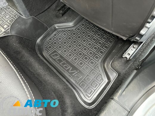 Автомобільні килимки в салон Skoda Octavia A5 2004- (Avto-Gumm)
