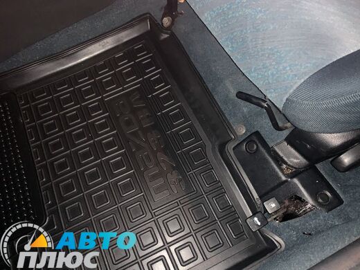 Водительский коврик в салон Mazda 323 BA 1994-1998 (Avto-Gumm)