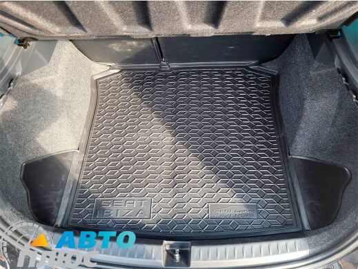 Автомобильный коврик в багажник Seat Ibiza (6J) 2008- Universal (AVTO-Gumm)