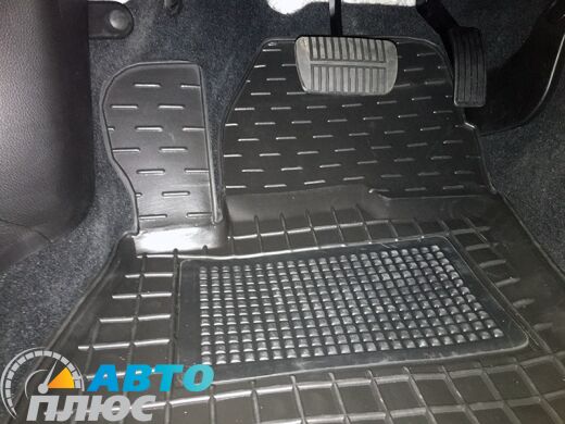 Автомобильные коврики в салон Subaru Forester 4 2013- (Avto-Gumm)