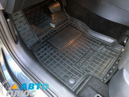 Автомобільні килимки в салон Skoda Octavia A7 2013- (Avto-Gumm)
