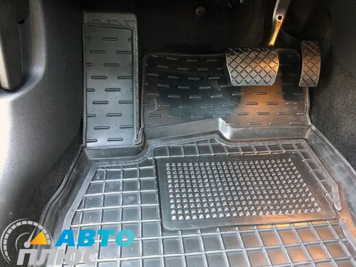 Автомобільні килимки в салон Skoda Octavia A7 2013- (Avto-Gumm)
