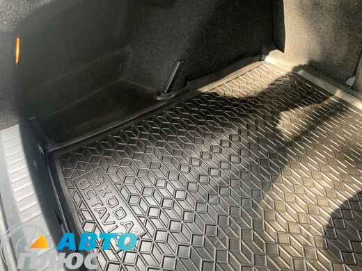 Автомобильный коврик в багажник Skoda Octavia A8 2020- Liftback (AVTO-Gumm)