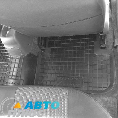 Автомобильные коврики в салон Daewoo Lanos 1996- (Avto-Gumm)