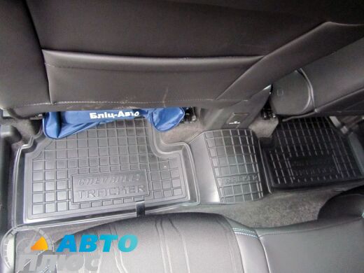 Автомобильные коврики в салон Chevrolet Tracker 2013- (Avto-Gumm)