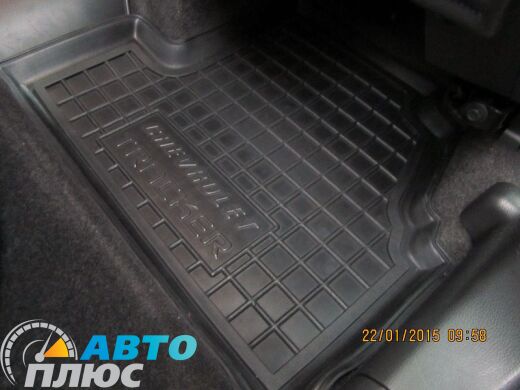Автомобильные коврики в салон Chevrolet Tracker 2013- (Avto-Gumm)