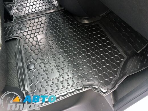 Автомобильные коврики в салон Renault Trafic 3 16-/Opel Vivaro 15- 1+1 (передние) (AVTO-Gumm)