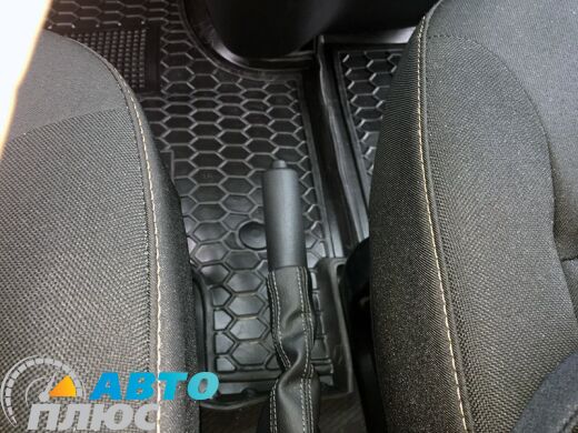 Автомобильные коврики в салон Renault Trafic 3 16-/Opel Vivaro 15- 1+1 (передние) (AVTO-Gumm)
