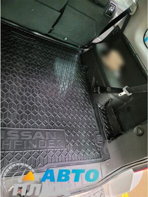 Автомобильный коврик в багажник Nissan Pathfinder 2004- (с ухом) (AVTO-Gumm)