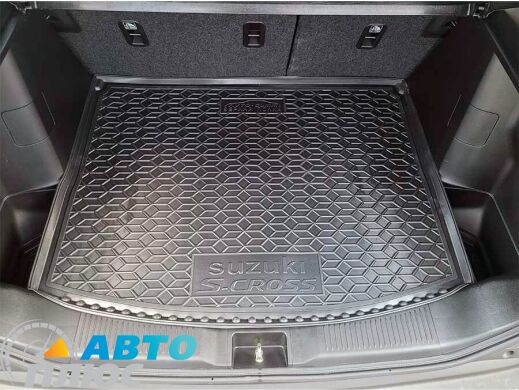 Автомобильный коврик в багажник Suzuki S-Cross 2022- верхняя полка (AVTO-Gumm)