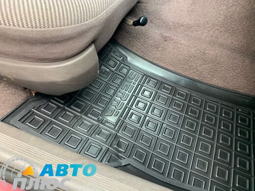 Передние коврики в автомобиль Ford Sierra 1987-1994 (Avto-Gumm)