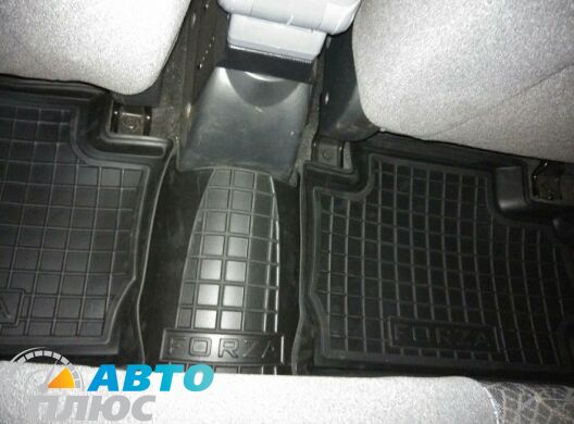 Автомобильные коврики в салон ЗАЗ Forza 2011- (Avto-Gumm)