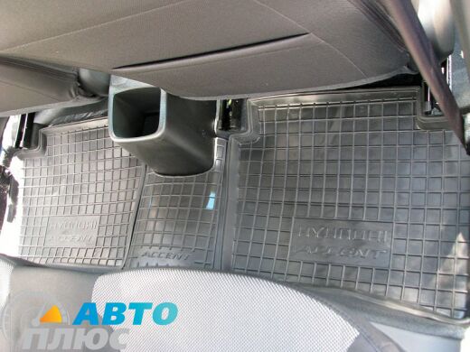 Автомобильные коврики в салон Hyundai Accent 2011- (RB) (Avto-Gumm)