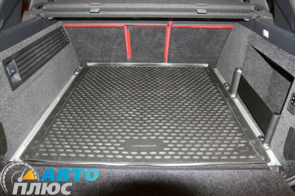 Коврик в багажник автомобиля Range Rover 2015- (с рейлингами) (Novline)