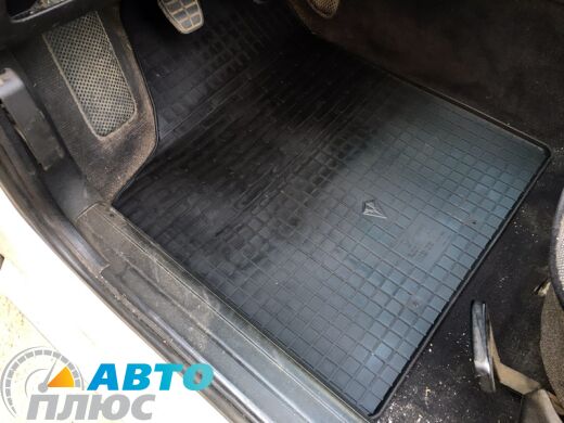 Резиновые коврики в салон Volkswagen Passat B3/B4 88-/93- (Stingray)