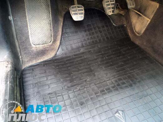 Резиновые коврики в салон Volkswagen Passat B3/B4 88-/93- (Stingray)