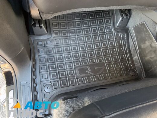 Автомобільні килимки в салон Audi Q7 2005- (Avto-Gumm)