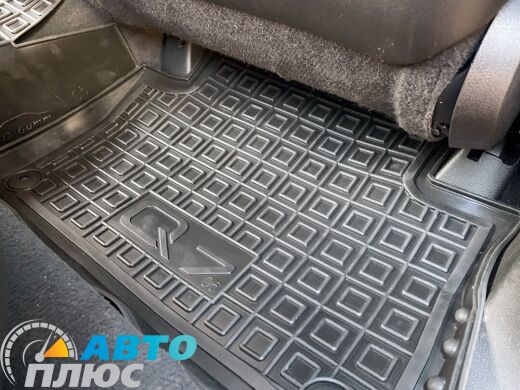Автомобільні килимки в салон Audi Q7 2005- (Avto-Gumm)