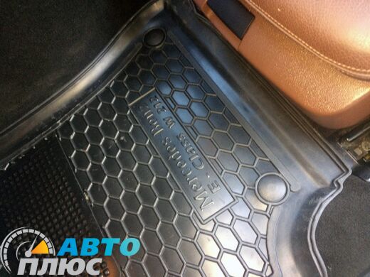 Автомобильные коврики в салон Mercedes E (W212) 2009- (Avto-Gumm)