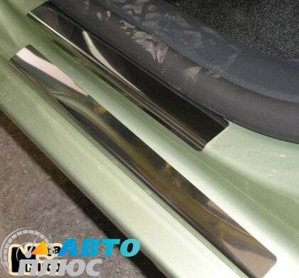 Накладки на пороги Seat Cordoba 2002-2008 (Premium)
