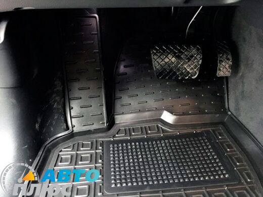 Передние коврики в автомобиль Audi Q5 2008- (Avto-Gumm)