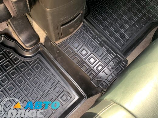 Автомобільні килимки в салон Nissan X-Trail (T30) 2001-2007 (Avto-Gumm)