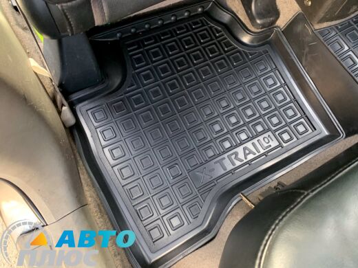 Автомобільні килимки в салон Nissan X-Trail (T30) 2001-2007 (Avto-Gumm)