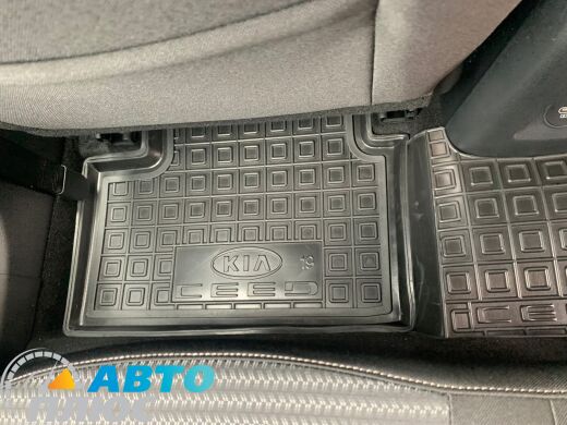 Автомобільні килимки в салон Kia Ceed 2019- (Avto-Gumm)