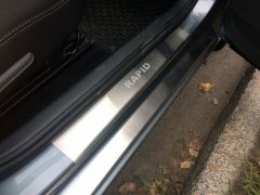 Накладки на пороги автомобиля Skoda Rapid 2013- (Standart)