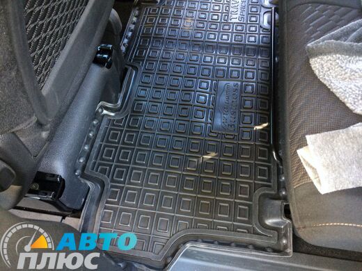 Автомобильные коврики в салон Peugeot Traveller 17-/Citroen SpaceTourer 17- 2-й ряд (Active/Business/L2) (Avto-Gumm)
