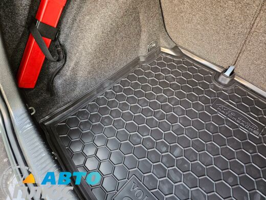 Автомобильный коврик в багажник Volkswagen Golf 5 03-/6 09- (hatchback) нижняя полка (AVTO-Gumm)