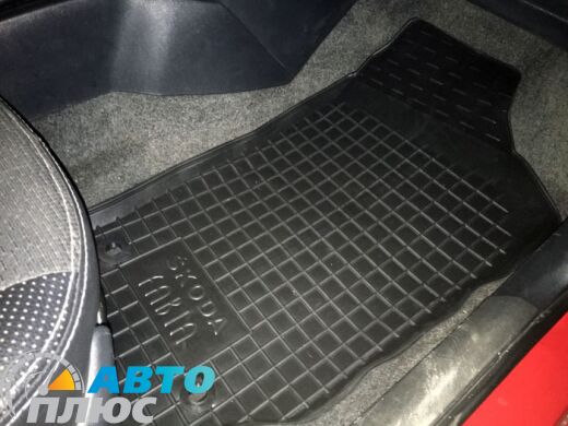 Передні килимки в автомобіль Skoda Fabia 2000- (Avto-Gumm)