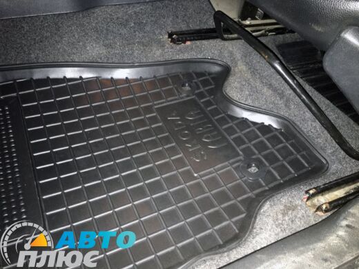 Передні килимки в автомобіль Skoda Fabia 2000- (Avto-Gumm)