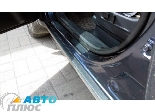 Накладки на пороги Mitsubishi Outlander XL 2007- (Premium)